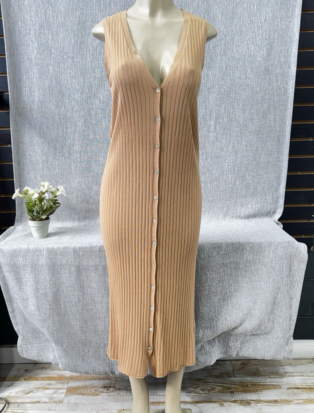 ZARA Camel Tan Ribbed Knit Button-Front Sleeveless Midi Dress Size M New V Neck